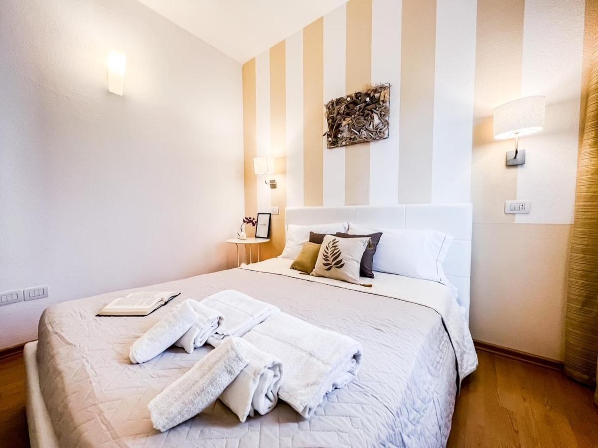 Mameli 04 Apartment Олбия Екстериор снимка